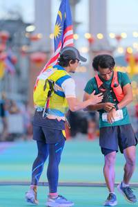 BIB: 
                            <button type="button" onclick="openModal(21766926)" class="btn btn-primary btn-sm float-right btn-popup" data-toggle="modal" data-target=".modal-high-quality">
                        <i class="fas fa-shopping-cart"></i> Add to Cart
                    </button>
                                            <button type="button" onclick="isThisMe(21766926, true)" class="btn btn-success btn-sm float-right btn-popup btn-isme hidden" data-toggle="tooltip" data-placement="bottom" title="นี่คือรูปของคุณใช่ไหม คลิกที่นี่เพื่อเอาเข้าอัลบั้ม">
                        <i class="fas fa-plus"></i> Add to album
                    </button>
                    <button type="button" onclick="isThisMe(21766926, false)" class="btn btn-warning btn-sm float-right btn-popup btn-isnotme hidden">
                        <i class="fas fa-ban"></i> Remove from album
                    </button>